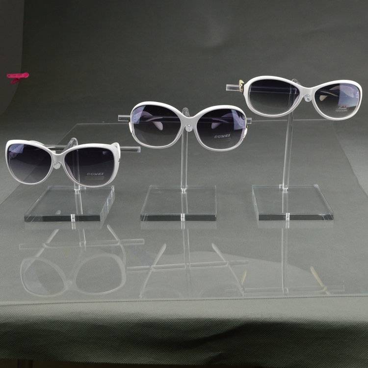 AGD-P1511-3 Acrylic Glasses Display