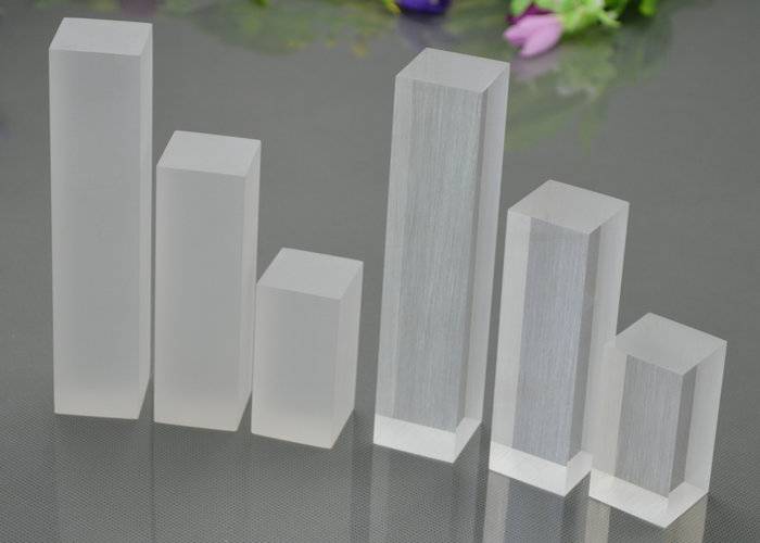 Polished Acrylic Solid Block Risers, Rectangle Plexiglass Solid Cube Display Stands, Jewelry Display Block Holder