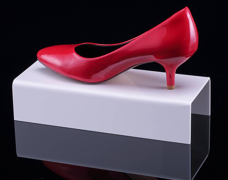 Clear Acrylic High Heel Display Stands, Retail Shoe Riser Racks