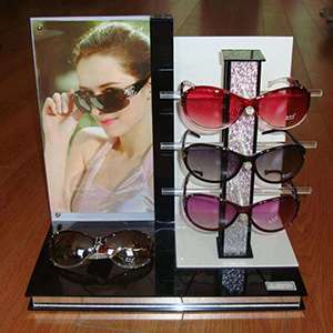 Custom Sunglass Display Stands